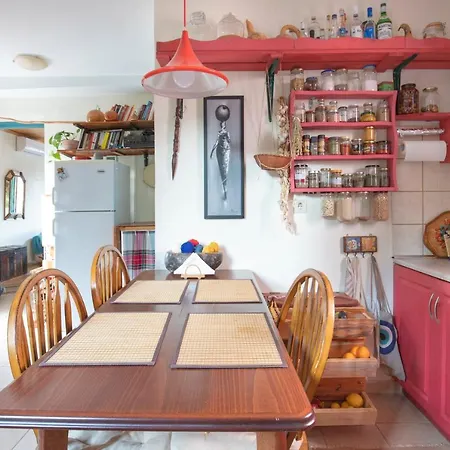 Traditional 2bedroom Private House * Karavomylos