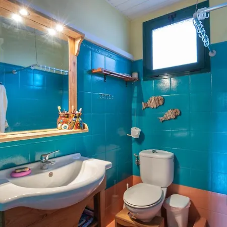 Traditional 2bedroom Private House Karavomylos